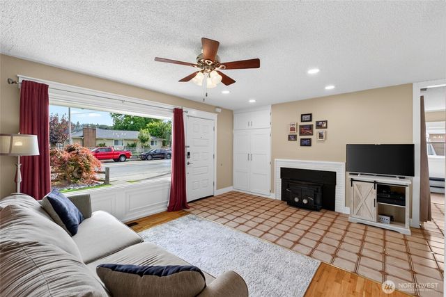 1535 M Street NE, Auburn, WA 98002