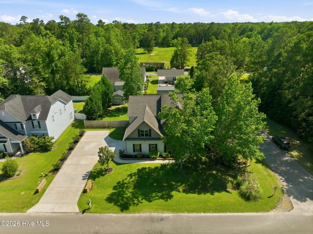 148 Majestic Oaks Drive, Hampstead, NC 28443