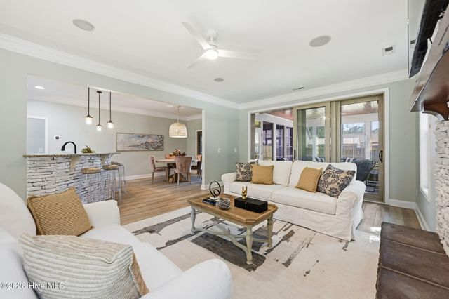 148 Majestic Oaks Drive, Hampstead, NC 28443