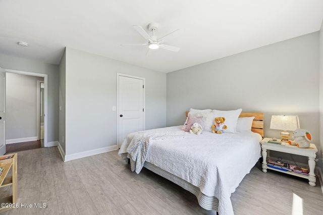 148 Majestic Oaks Drive, Hampstead, NC 28443