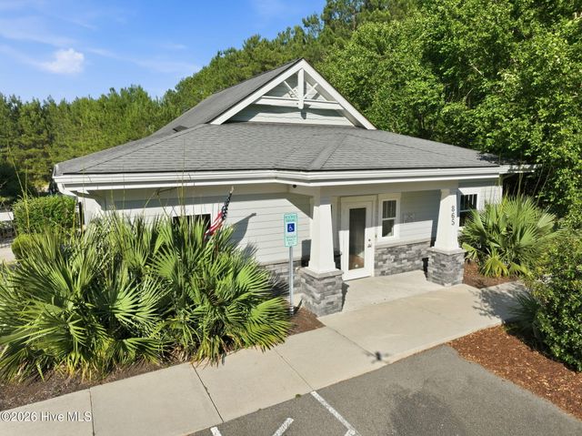 148 Majestic Oaks Drive, Hampstead, NC 28443