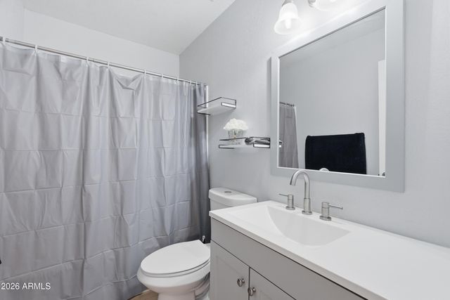 520 N STAPLEY Drive 227, Mesa, AZ 85203