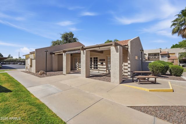 520 N STAPLEY Drive 227, Mesa, AZ 85203