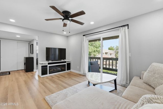 520 N STAPLEY Drive 227, Mesa, AZ 85203