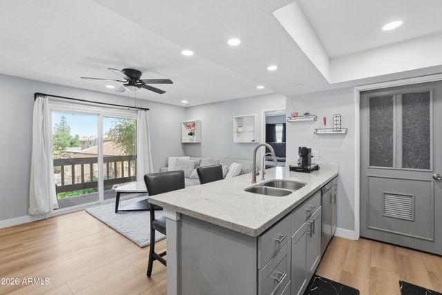 520 N STAPLEY Drive 227, Mesa, AZ 85203