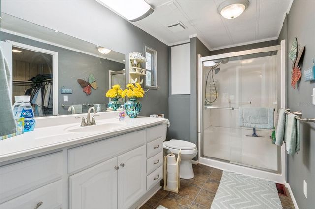 221 PINEWOOD DRIVE, Eustis, FL 32726