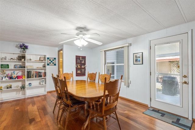 221 PINEWOOD DRIVE, Eustis, FL 32726