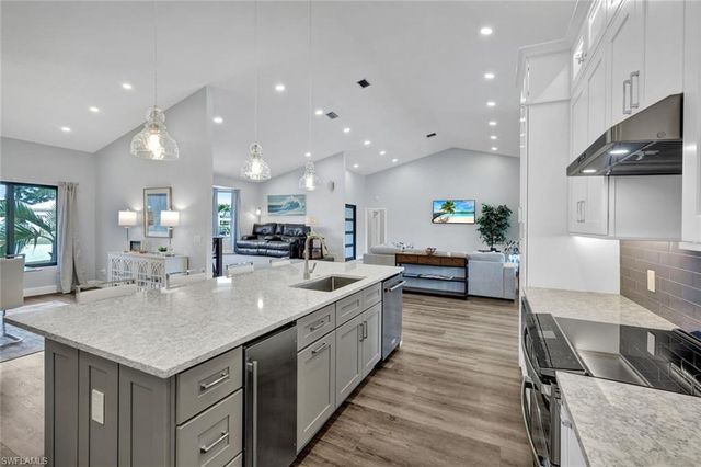 5346 SW 10th AVE, Cape Coral, FL 33914