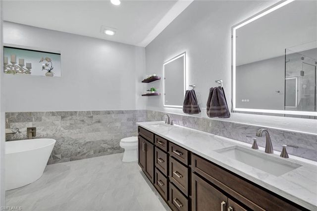 5346 SW 10th AVE, Cape Coral, FL 33914