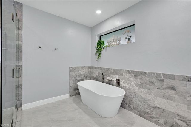 5346 SW 10th AVE, Cape Coral, FL 33914