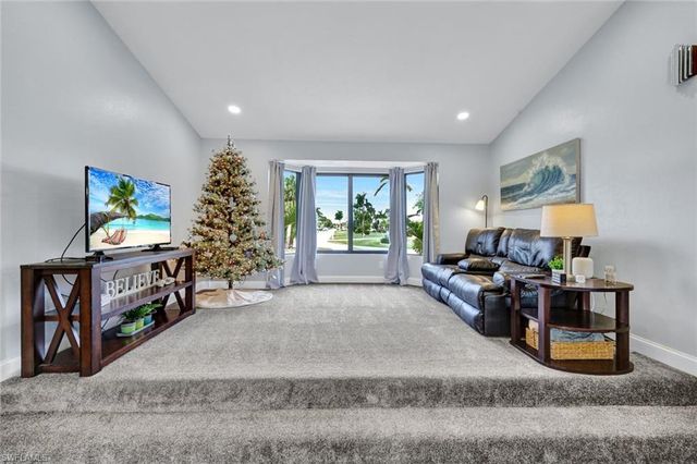 5346 SW 10th AVE, Cape Coral, FL 33914