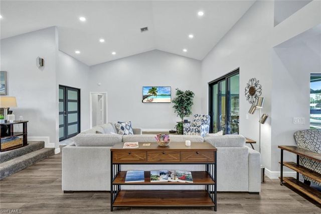 5346 SW 10th AVE, Cape Coral, FL 33914