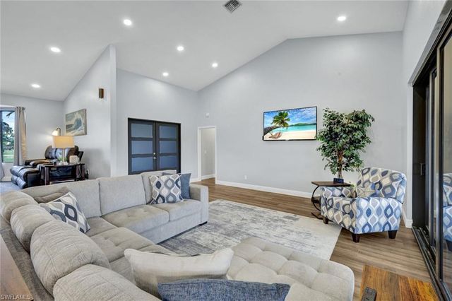 5346 SW 10th AVE, Cape Coral, FL 33914