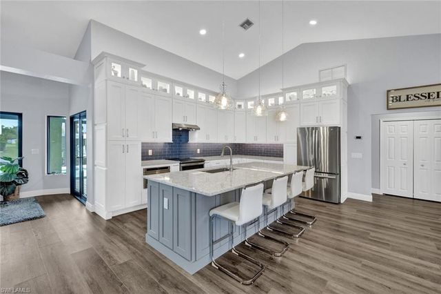 5346 SW 10th AVE, Cape Coral, FL 33914