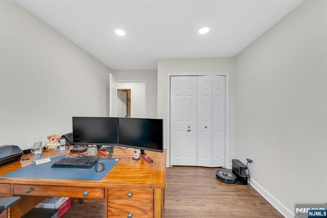 994 Boxwood Court, Mahwah, NJ 07430