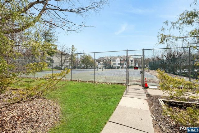 994 Boxwood Court, Mahwah, NJ 07430