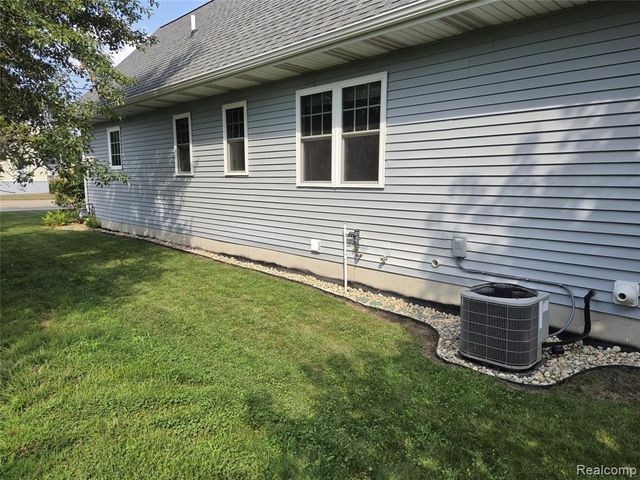 243 Ruddiman Drive, Muskegon, MI 49445