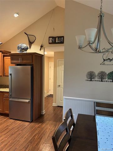 243 Ruddiman Drive, Muskegon, MI 49445