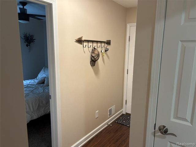 243 Ruddiman Drive, Muskegon, MI 49445