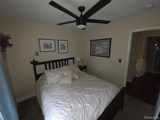 243 Ruddiman Drive, Muskegon, MI 49445