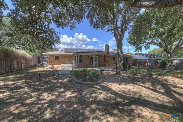925 Lazy Trail, New Braunfels, TX 78130