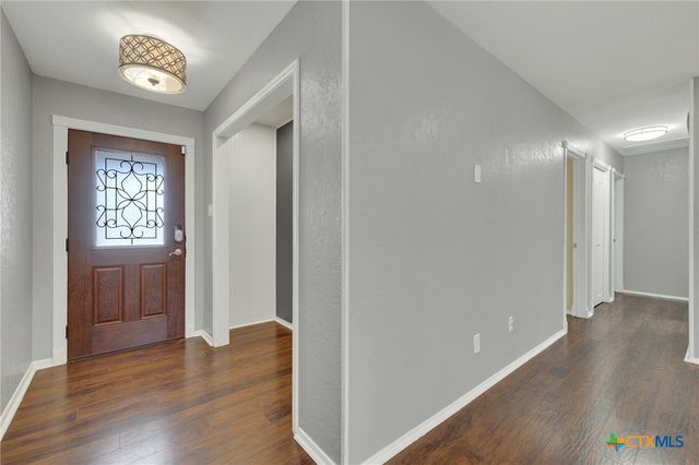 925 Lazy Trail, New Braunfels, TX 78130