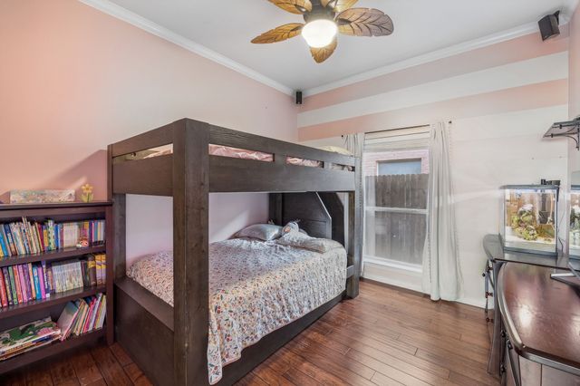 403 Hideaway Court, Euless, TX 76039