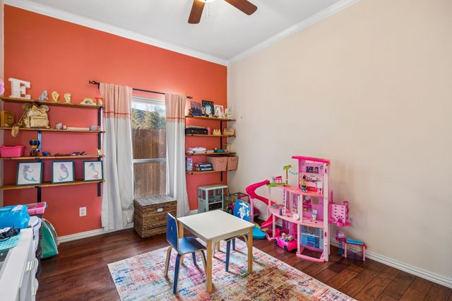 403 Hideaway Court, Euless, TX 76039