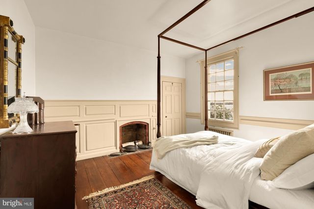 4509 CARLBY LN, Alexandria, VA 22309