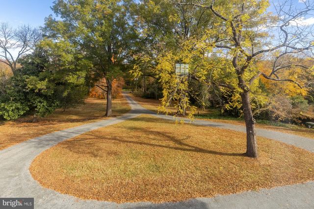 4509 CARLBY LN, Alexandria, VA 22309