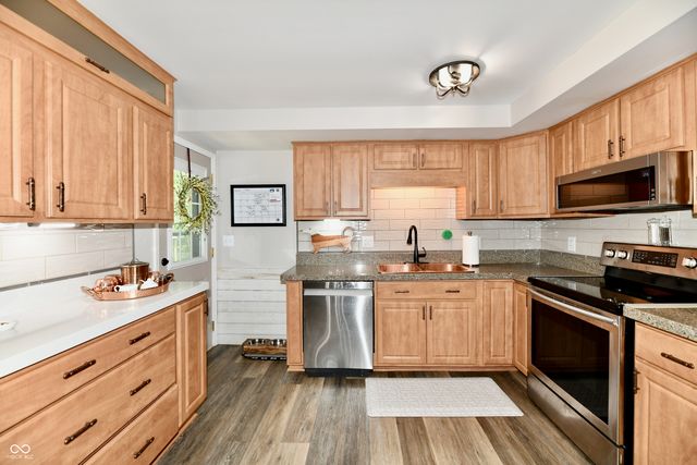 8224 S Dyson Drive, Nineveh, IN 46164