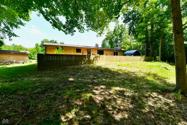 8224 S Dyson Drive, Nineveh, IN 46164