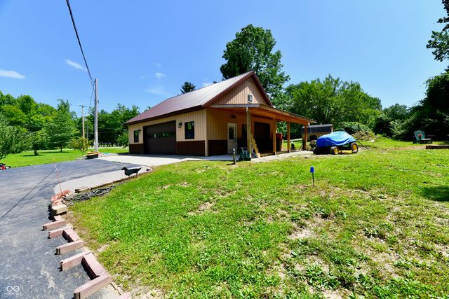 8224 S Dyson Drive, Nineveh, IN 46164