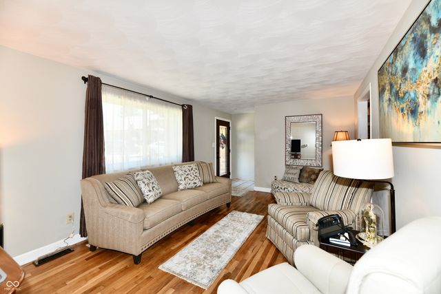 8224 S Dyson Drive, Nineveh, IN 46164
