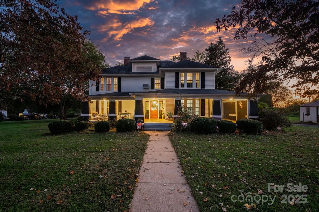 2461 Startown Road, Newton, NC 28658