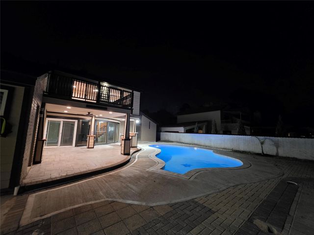 16406 Brook Forest Drive, Houston, TX 77059