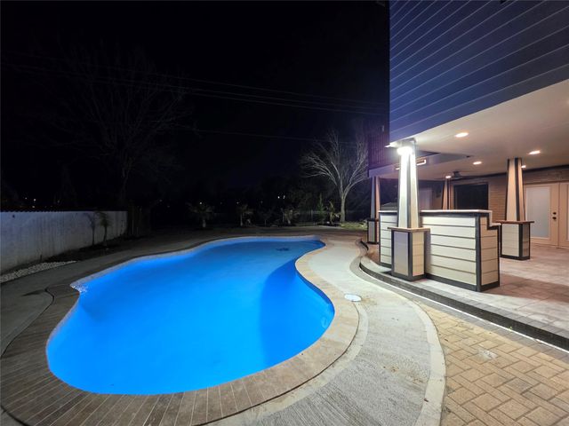 16406 Brook Forest Drive, Houston, TX 77059