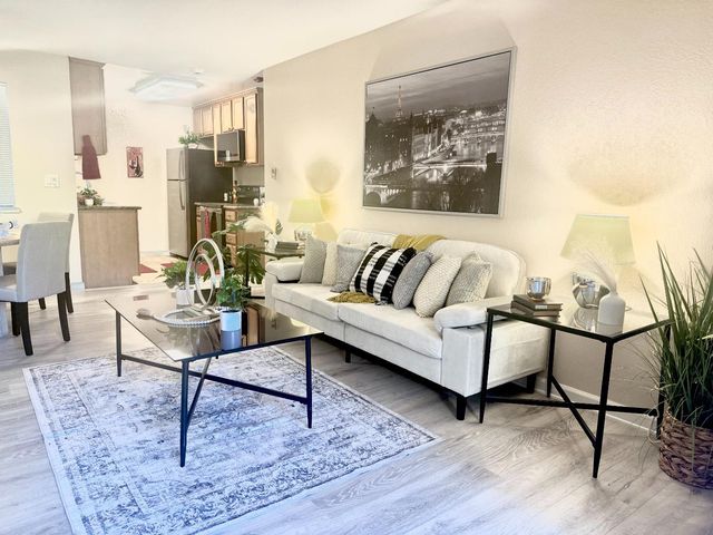 2250 Monroe Street 133, Santa Clara, CA 95050