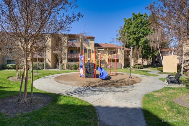 2250 Monroe Street 133, Santa Clara, CA 95050