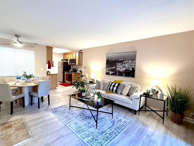 2250 Monroe Street 133, Santa Clara, CA 95050