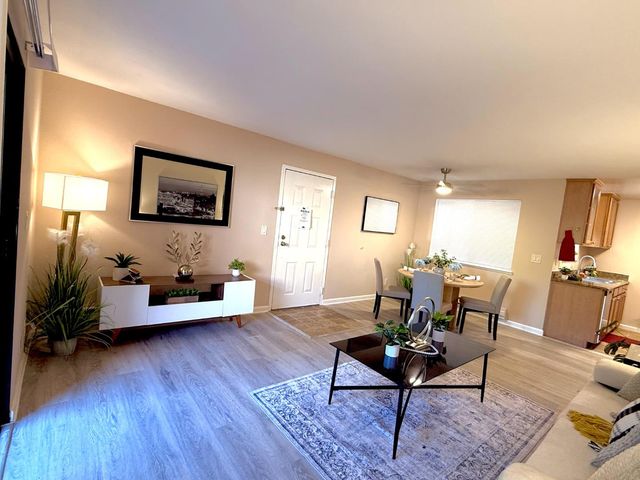 2250 Monroe Street 133, Santa Clara, CA 95050