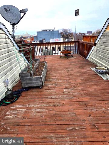 704 S BOND ST, Baltimore, MD 21231