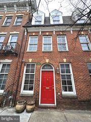 704 S BOND ST, Baltimore, MD 21231