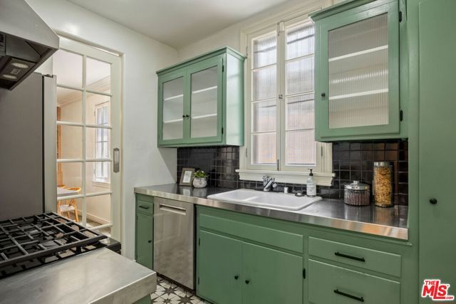 1345 N Hayworth Avenue 2, West Hollywood, CA 90046