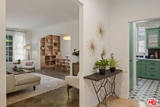 1345 N Hayworth Avenue 2, West Hollywood, CA 90046