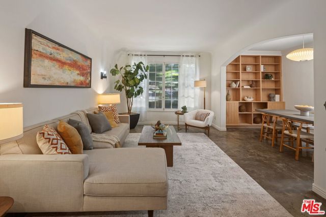 1345 N Hayworth Avenue 2, West Hollywood, CA 90046