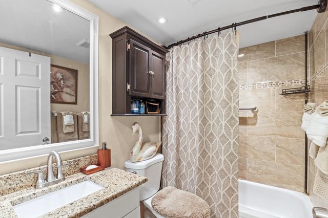 3100 Springdale Boulevard 308, Palm Springs, FL 33461