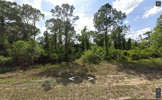 519 Genesee Avenue S, Lehigh Acres, FL 33974