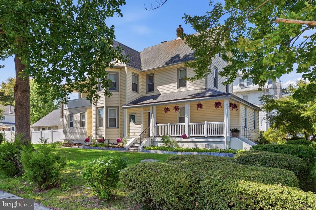 902 W PARK SQ, PROSPECT PARK, PA 19076 — photo 4