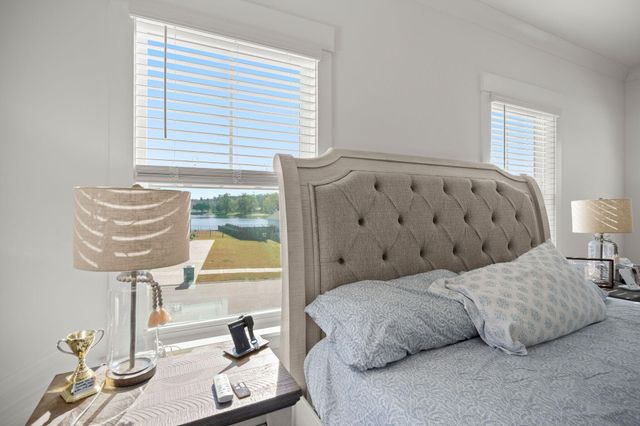 140 Westfield Drive, Ridgeville, SC 29472